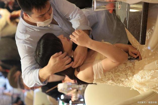 啪啪人妻2的相关介绍