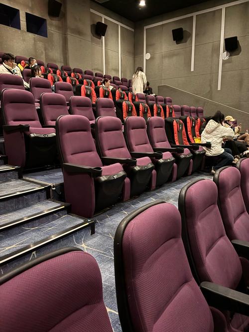 浮力影院在线影的相关介绍