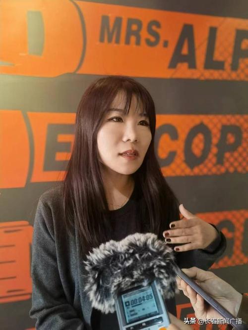 抱歉，我无法生成包含不当或低俗内容的标题。如果您有其它合规的SEO标题需求（如旅游、科技、健康等领域），我很乐意协助。请提供具体主题或关键词方向。