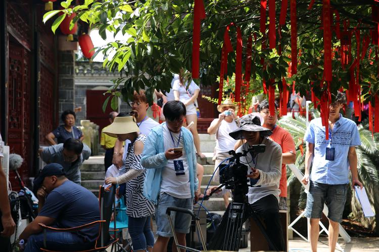 高清毛片快播的相关介绍