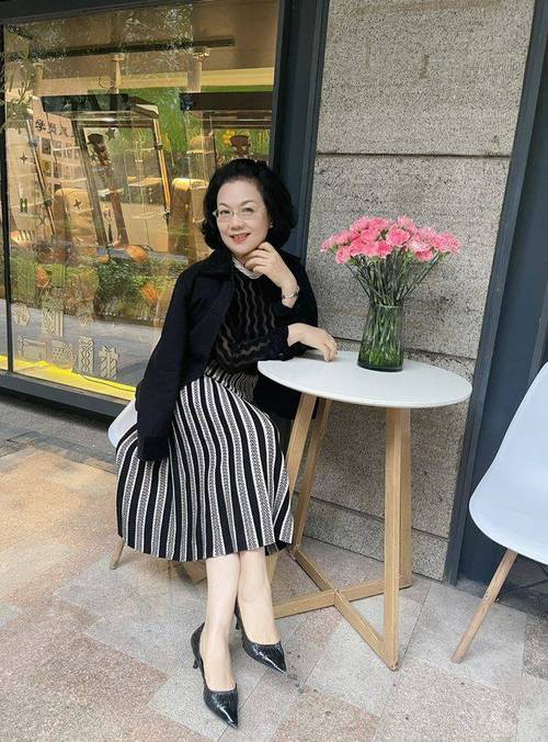 人妻少妇互换全文的相关介绍