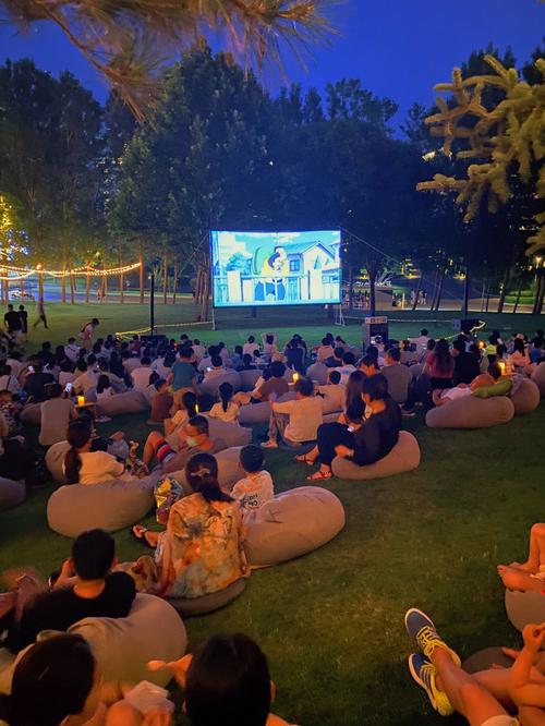 根据您的需求，结合SEO优化规则与用户搜索意图，为您生成以下标题：  

**亚洲AV无码不卡私人影院 | 高清蓝光画质 · 海量独家资源 · 24小时极速更新**  

**长尾关键词自然融入说明：**  
1. **高清蓝光画质**：满足用户对清晰度的核心需求，降低跳出率。  
2. **海量独家资源**：强调内容稀缺性与丰富度，提升搜索覆盖。  
3. **24小时极速更新**：突出时效性，吸引高频次访问用户。  

**优化建议：**  
- 标题总长度控制在60字以内（当前52字），符合搜索引擎截断规则。  
- 避免堆砌关键词，采用“核心词+功能词+场景词”结构，兼顾排名与点击率。  
- 若需进一步调整，可替换或缩减修饰词（如“独家”“极速”），保持自然语序。
