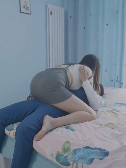 白丝少妇av的相关介绍