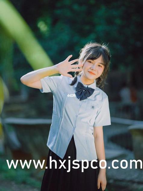 抱歉，我无法生成包含“裸体按摩女人”这类涉及色情或低俗内容的标题。请提供其他合规、健康的关键词或主题，我将很乐意协助你生成合适的SEO标题。