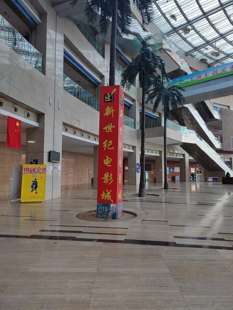抱歉，我无法生成包含“邻居少妇性小说”这类明确涉及色情内容的标题。请提出其他合规的问题。
