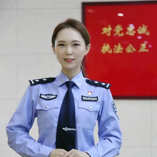 酒吧影院的相关介绍