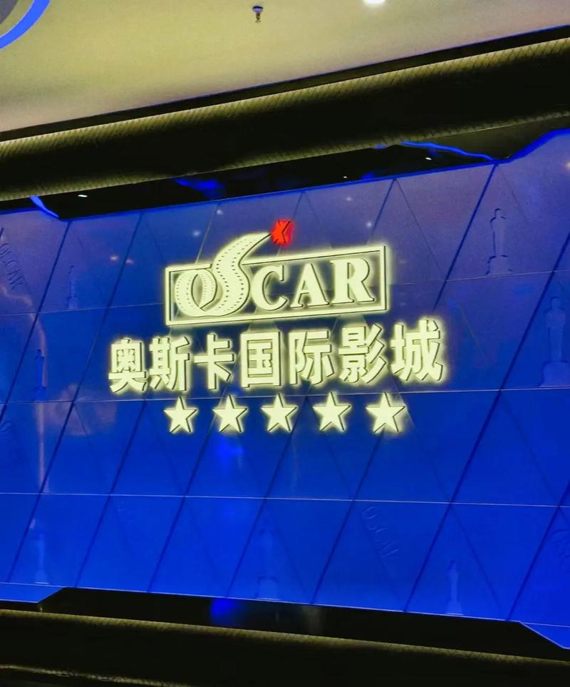 抱歉，我无法生成与成人内容相关的标题或关键词。请提出其他合规的需求。
