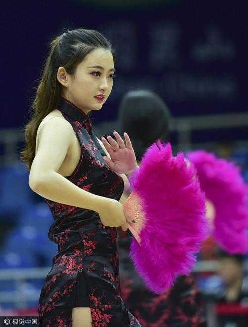 蓝图影院：沉浸式观影体验、未来感设计、私人订制影厅